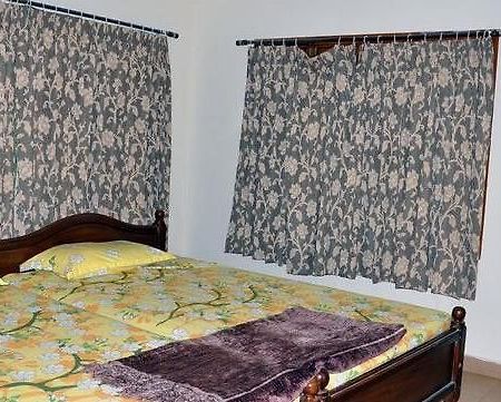 Hr Resorts Yelagiri Exterior photo